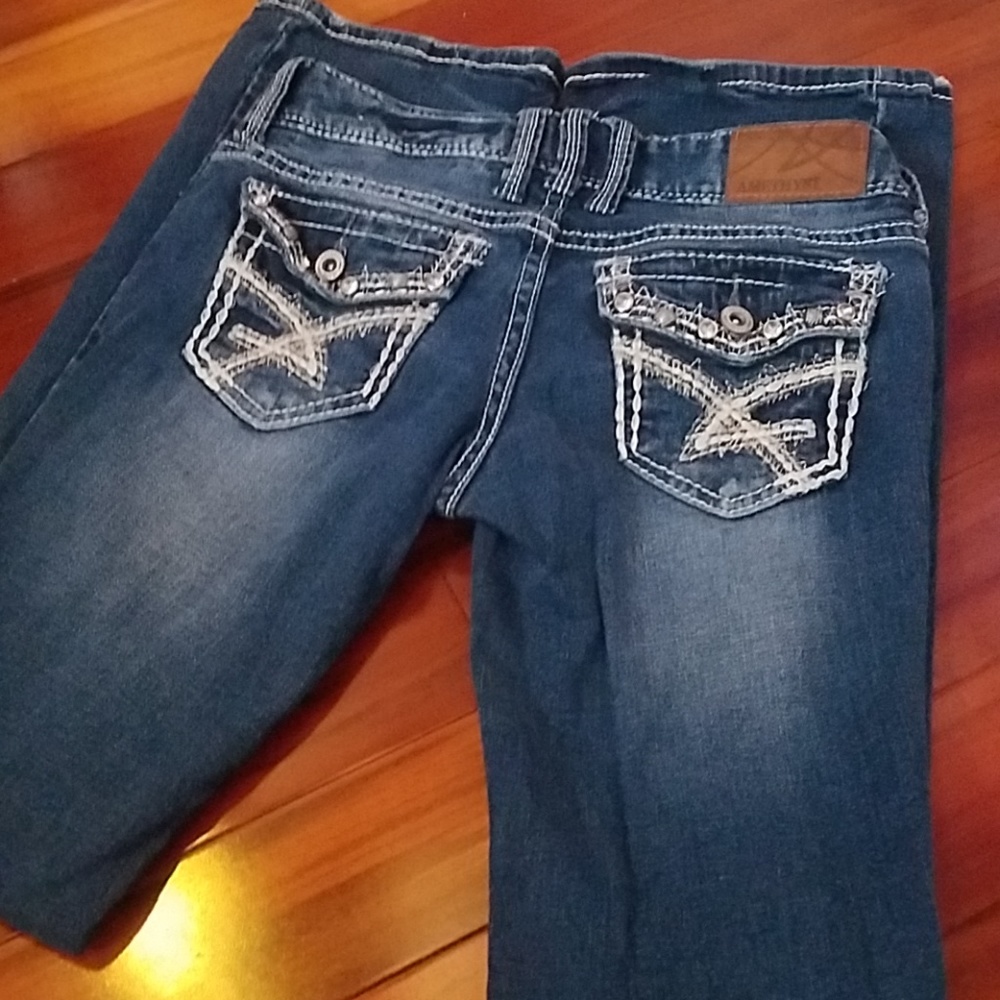 Amethyst distressed jeans